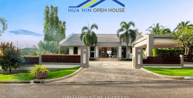 Hua Hin 5-bedroom golf course villa with infinity pool at Palm Hills