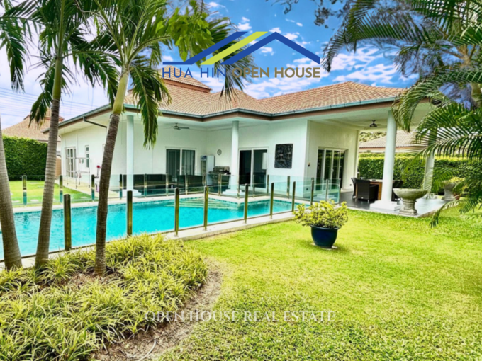 Modern pool villa at Mali Residence Hua Hin Soi 102