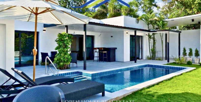 Modern 2-bedroom lakefront pool villa for sale in Hua Hin