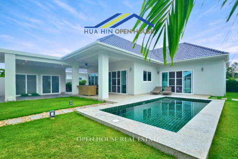 Modern 3-bedroom pool villa for sale in Smart Hamlet Hua Hin