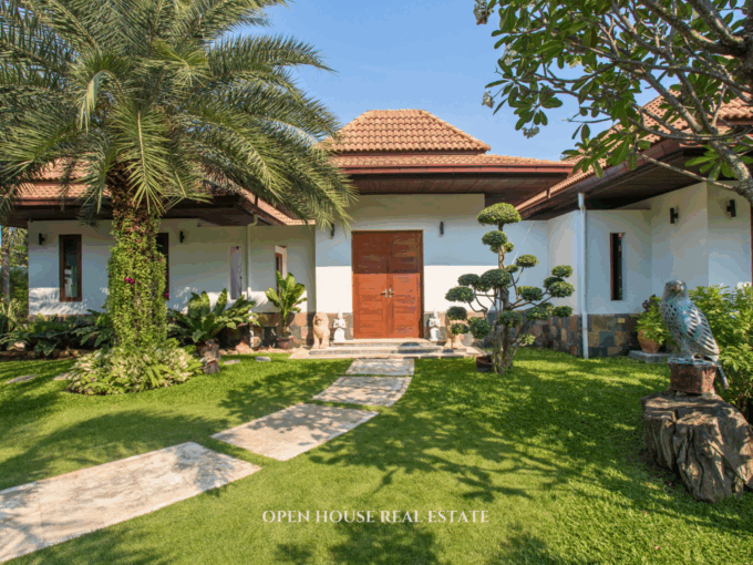 Sam Roi Yot villa for sale